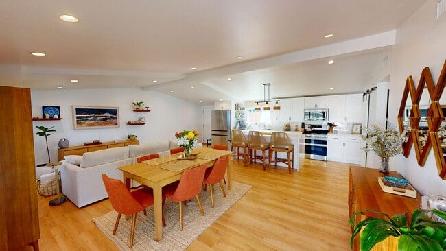 Beautiful Home In Costa Mesa - Beautiful Home In Costa Mesa