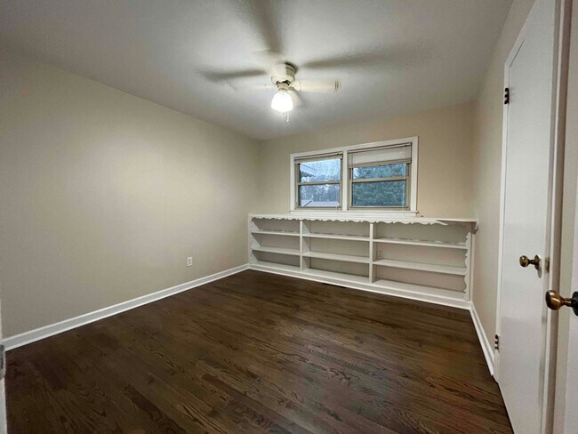 Foto del edificio - 204 Ginger Ln