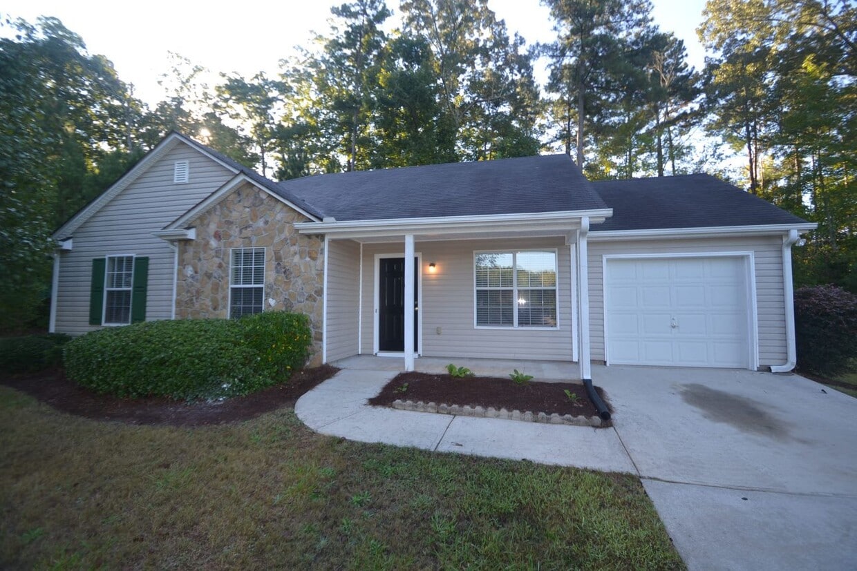 1337 Creek View Dr House Rental in Monroe, GA