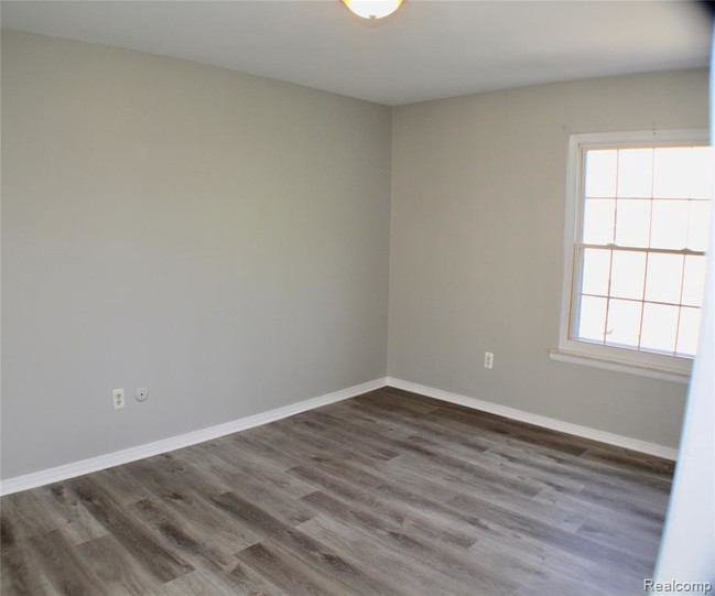 Foto del edificio - 832 Bloomfield Village Blvd