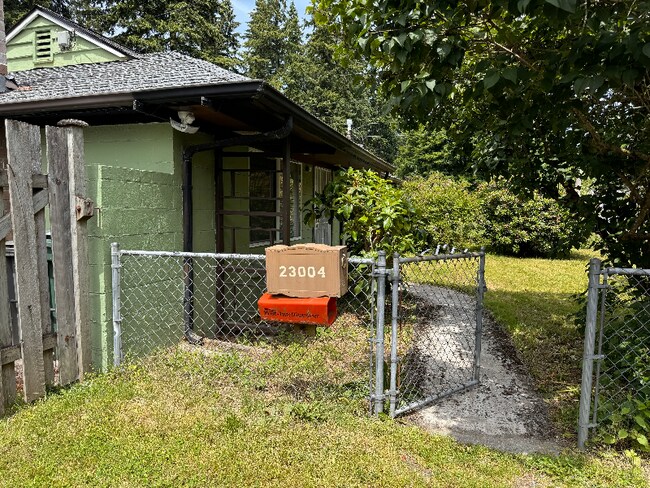 Building Photo - 23004 59th Ave W