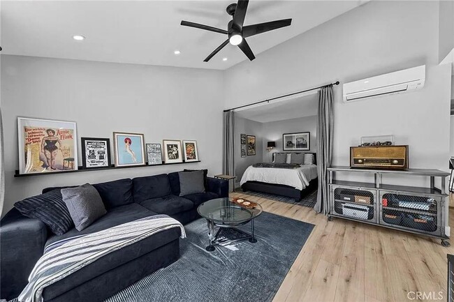 Photo - 1340 Cabrillo Park Dr Apartment