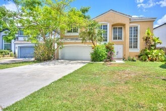 Building Photo - 9965 SW 155th Ct