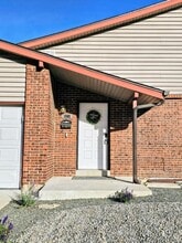 Building Photo - 9210 Meade St