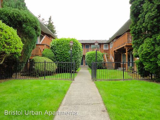 Building Photo - 2920 SE Waverleigh Blvd