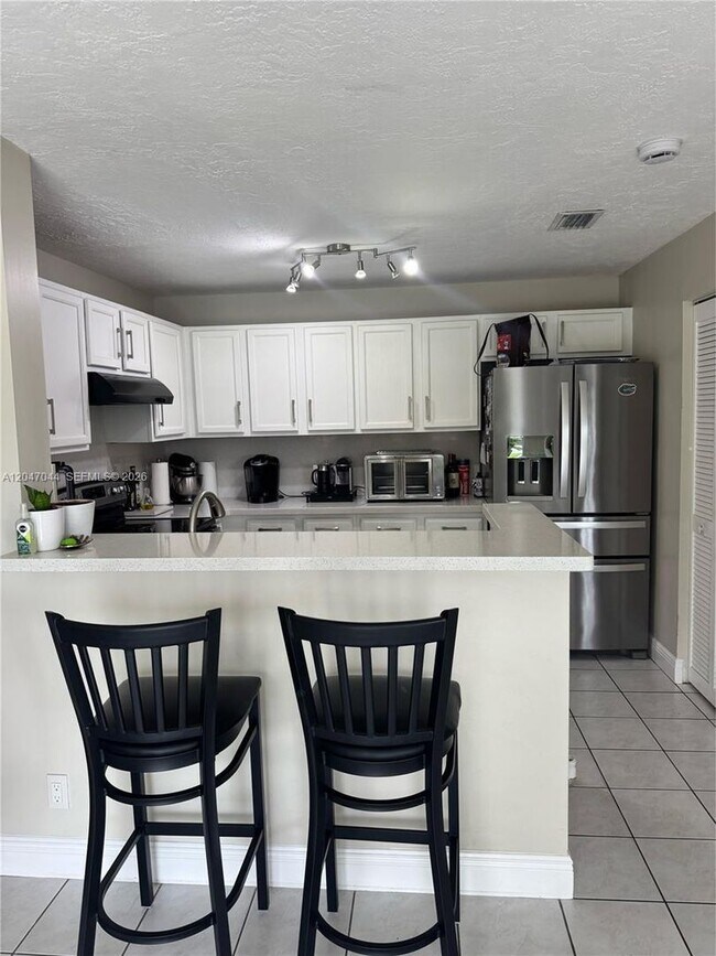 Foto del edificio - 8291 SW 44th Pl