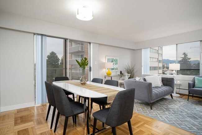 Photo du bâtiment - Shannon Tower