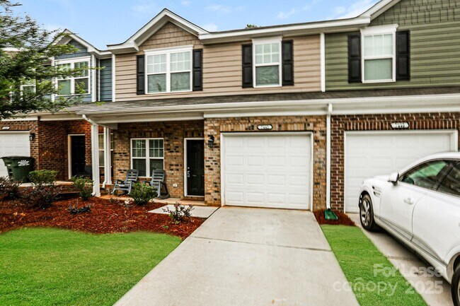 Foto del edificio - 7442 Sienna Heights Pl