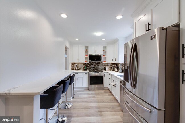 Building Photo - 8407 Berea Ct