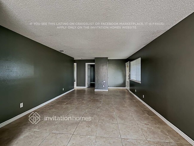Building Photo - 9920 Nebula Way
