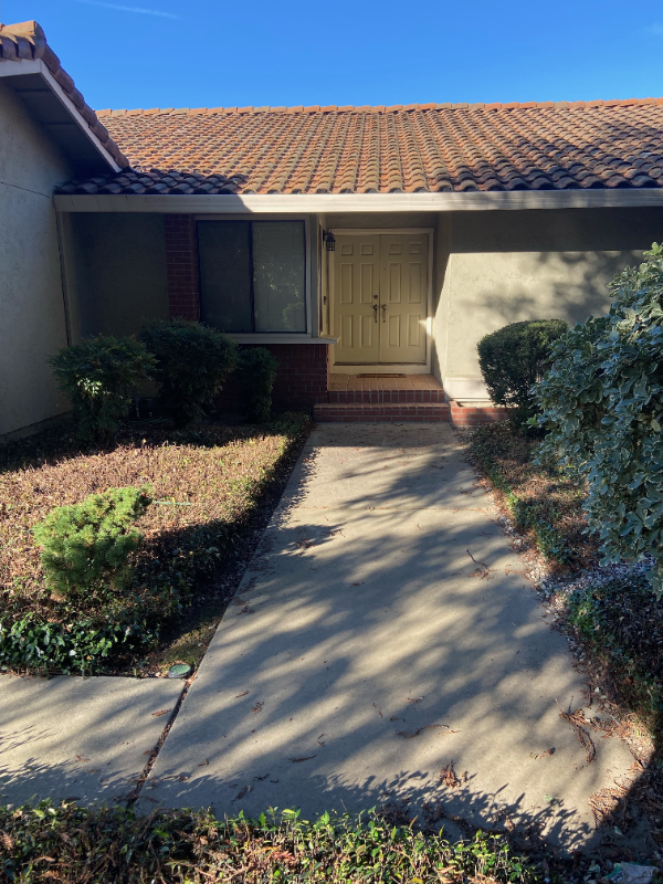 Primary Photo - 359 Rivertree Way