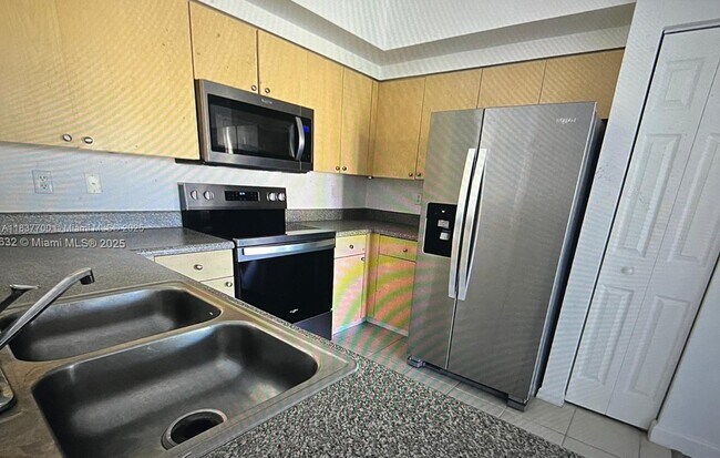 Foto del edificio - 2200 E Preserve Way