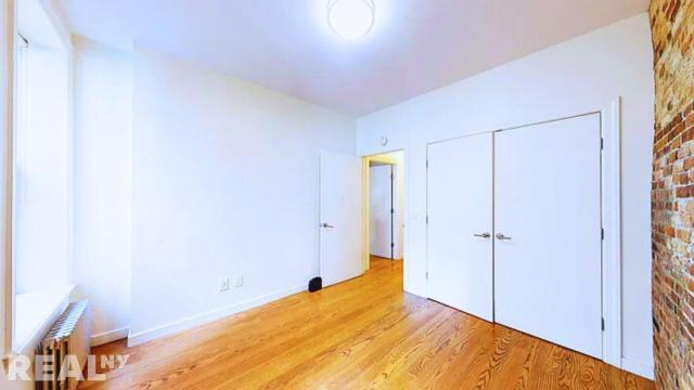 Foto principal - 3 bedroom in NEW YORK NY 10022