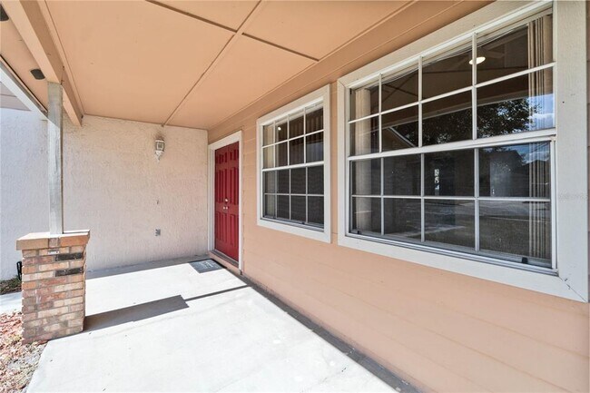 Foto del edificio - 1575 Lawndale Cir