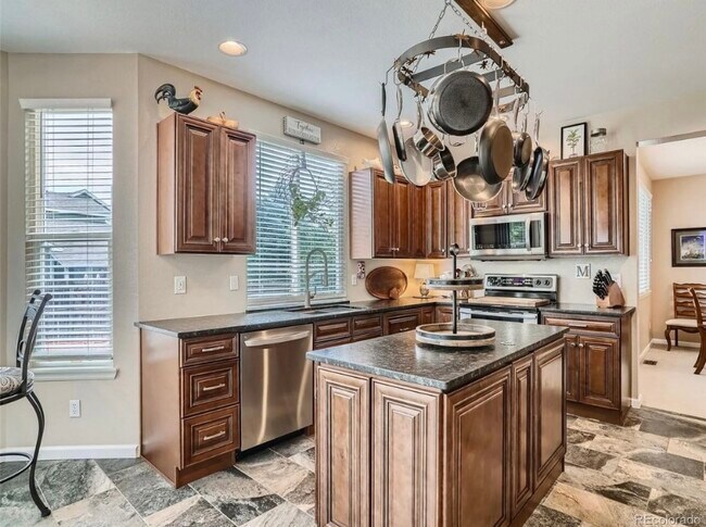 Building Photo - 13148 Clermont Ct