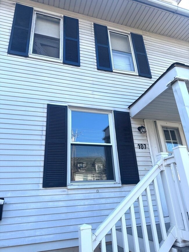 Building Photo - Coming Soon – 1-Bedroom Apartment