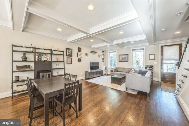 Building Photo - 4213 4th St NW
