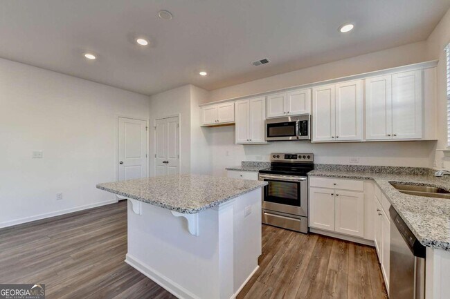 Building Photo - 127 Star Ct