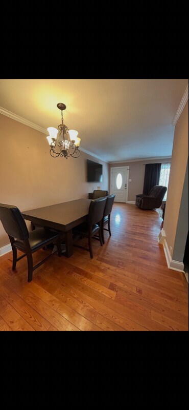 Foto del edificio - 9215 Crispin St