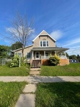 Building Photo - 4729 McCulloch St