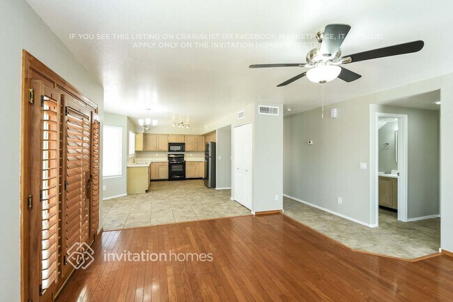 Foto del edificio - 9145 W Evans Dr
