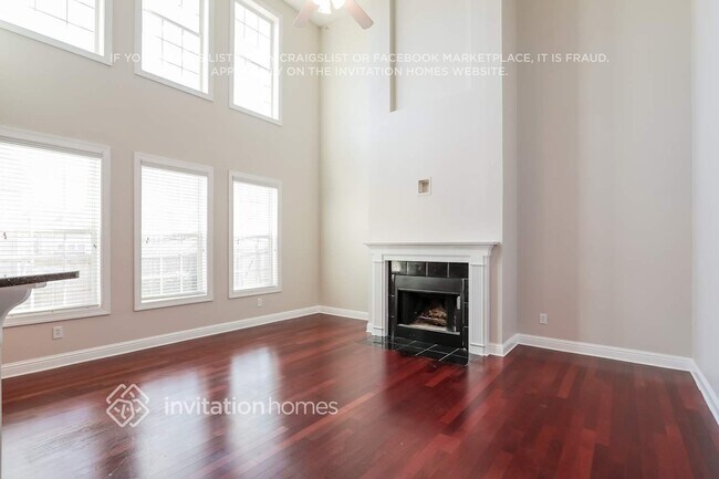 Foto del edificio - 5219 Cedar Shoals Dr