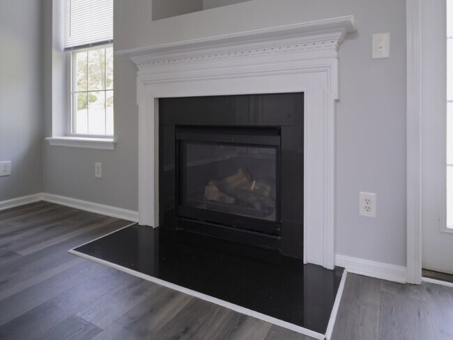 Foto del edificio - 1030 Boxelder Ln