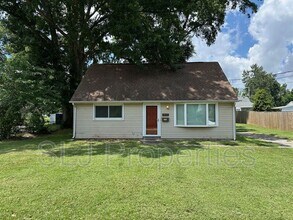 Building Photo - 9410 Cavalcade Ave