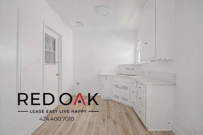 Foto del edificio - 436 N Gardner St