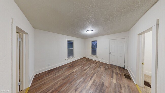 Building Photo - 2 br, 1 bath House - 314 S 10th St