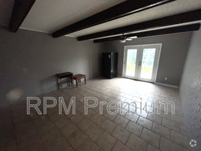 Building Photo - 3350 LA-1