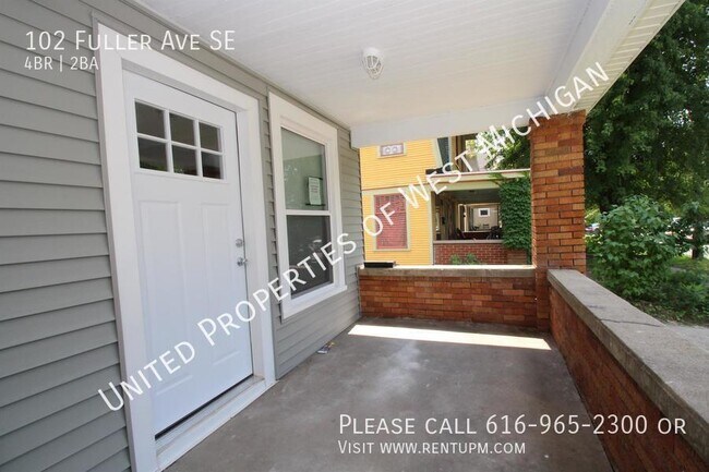 Foto del edificio - 102 Fuller Ave SE