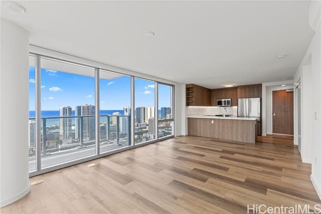 Foto del edificio - 1500 Rycroft St