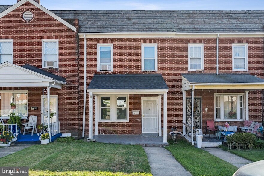 Foto principal - 211 Allendale St