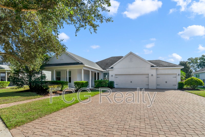 Primary Photo - 11701 Verrazano Dr