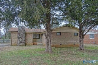 Building Photo - 4607 Rutledge Dr NW