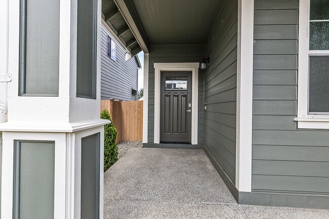 Building Photo - 14398 99th Way Southeast