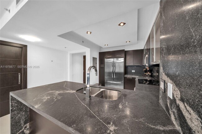 Building Photo - 31 SE 5th St