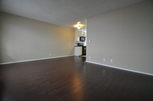 Foto del edificio - 4201 Arch Dr