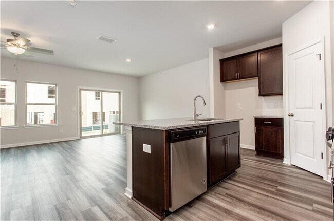 Building Photo - 5241 Glade Park Dr