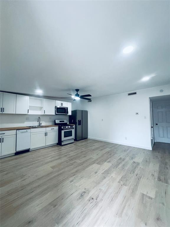 Foto del edificio - 7107 Guadalupe St