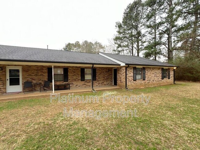 Building Photo - 78 Kimberly Way Sw