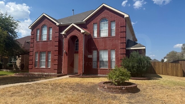 Building Photo - 1433 Winterwood Dr
