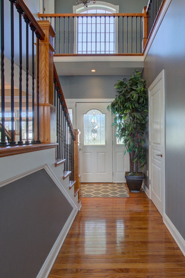 1007 Croft Dr, Manheim Township, PA 17601 House for Rent in Manheim