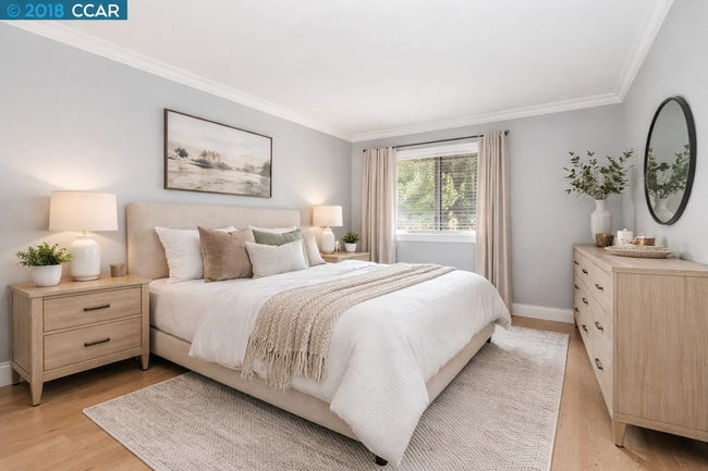 Foto del edificio - 101 Kinross Dr