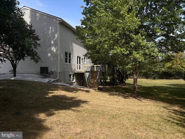 Building Photo - 4204 Hill Terrace Dr