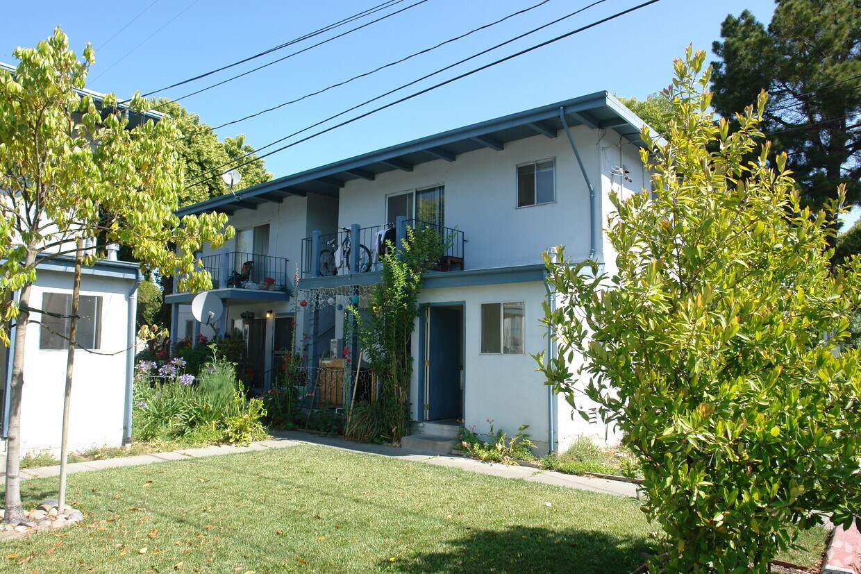 Foto principal - 2389 Galway Ct
