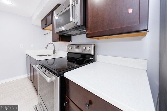 Foto del edificio - 117 R St NW