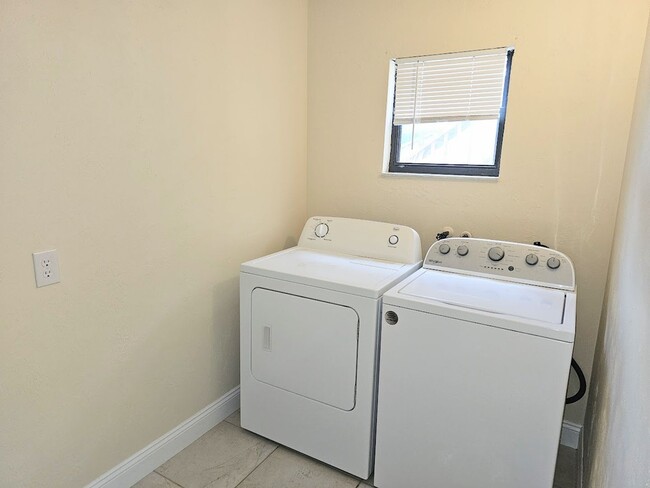 Building Photo - Citrus Hills Condo Now Available Price Red...