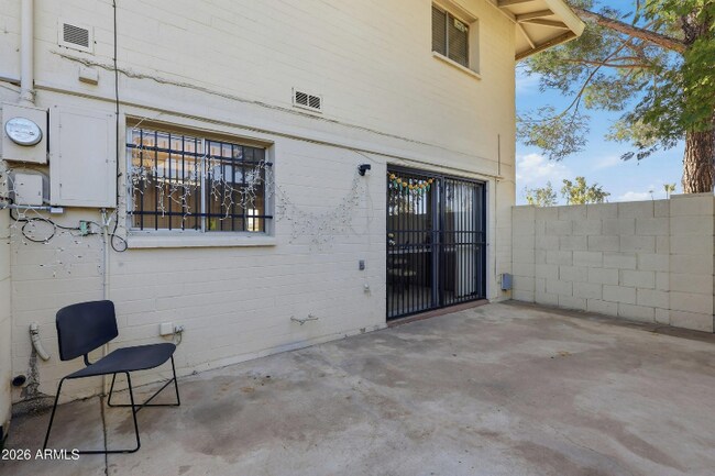 Foto del edificio - 3701 S Mill Ave